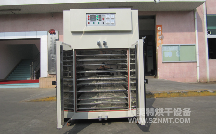 熱風(fēng)循環(huán)烘箱 熱風(fēng)循環(huán)烘箱